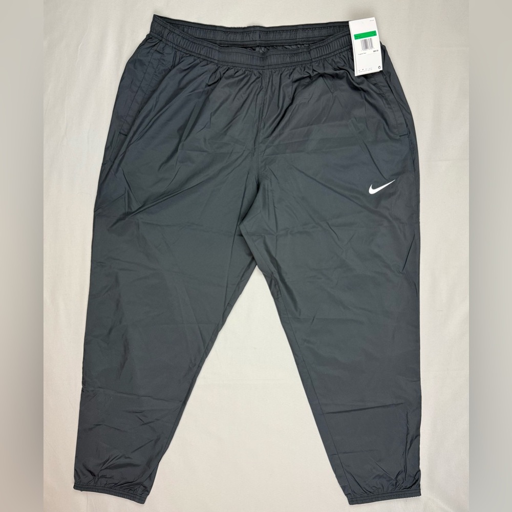 Nike Women’s Team Miler Running Pants XL Black Repel Tapered Leg C4